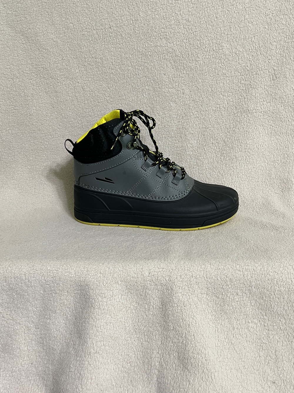 C9 Champion Duck Ankle Boots Sneakers Men's Size 6 Black Gray Water Resistant